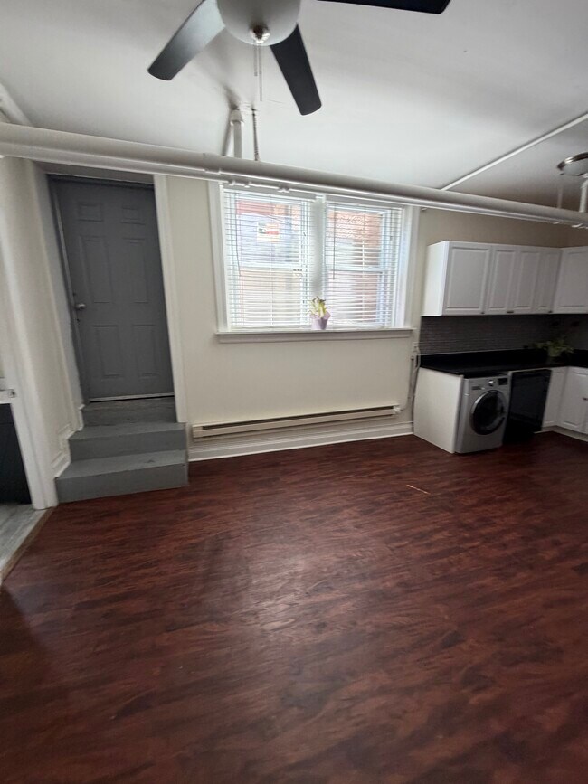Photo - 2127 N Dayton St Unit 201