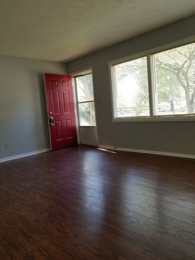Photo - Beautifully redone 3 bedroom home in Grandview