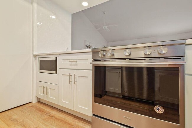 Photo - 11863 Wimbledon Cir Unit 509