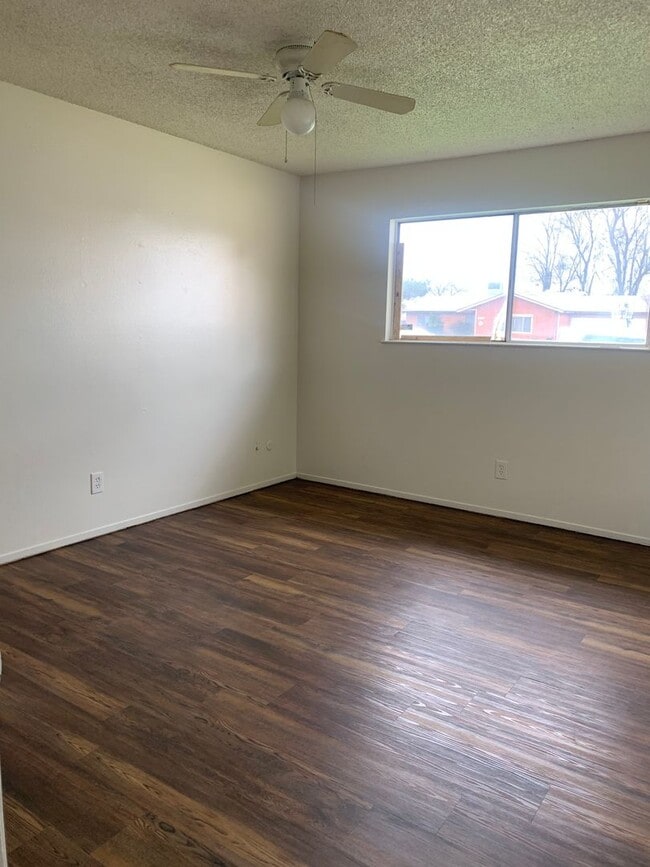 Photo - 3 bed 2 bath