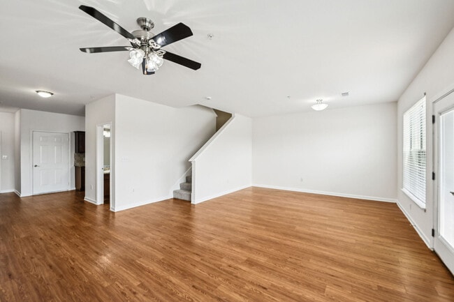 Photo - Oaks Estates of Coppell