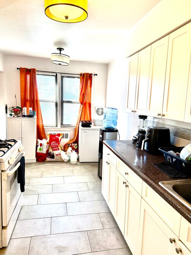 Photo - 248 W Post Rd Unidad I1