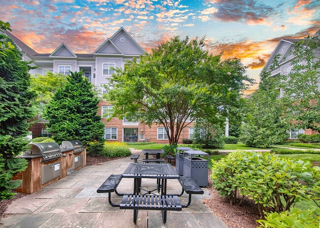 Photo - MAA Fallsgrove