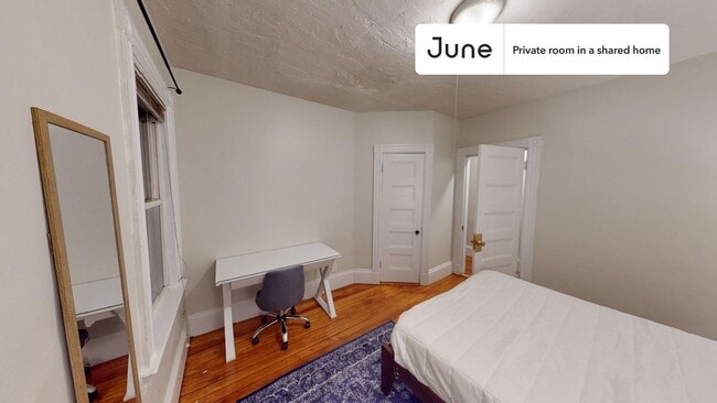 Photo - Room in Shared 6 bed/2 bath home Unit B