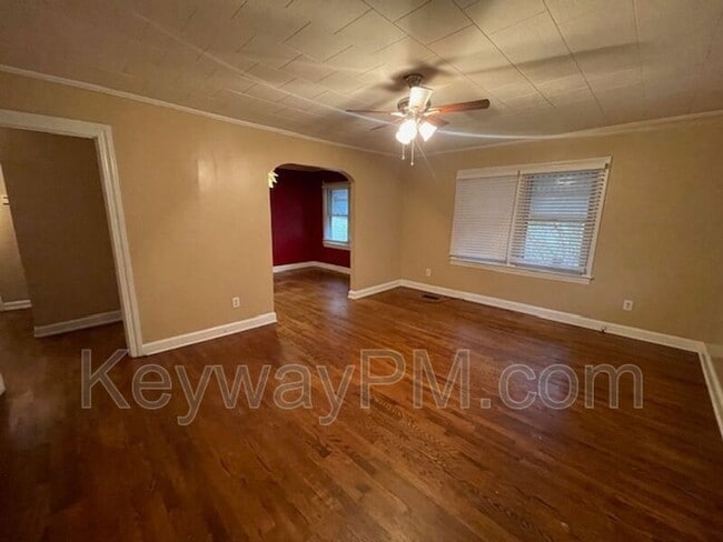 Photo - 3517 Trolley Line Rd