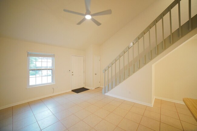 Photo - 2 Bed / 2 Bath Near FSU