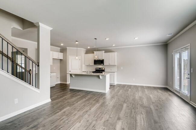 Photo - 250 Sweet Bay Ln