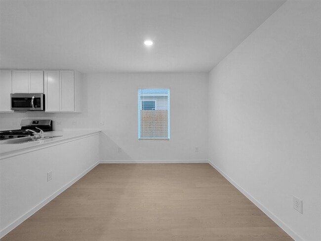 Photo - 1763 Green Warbler Ln