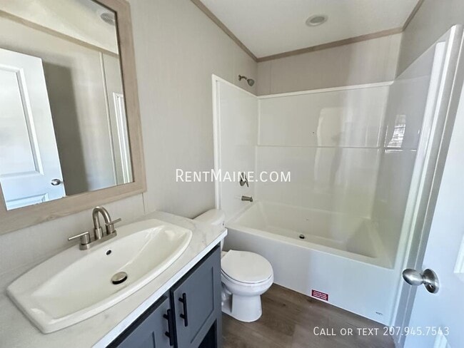 Photo - 438 Finson Rd