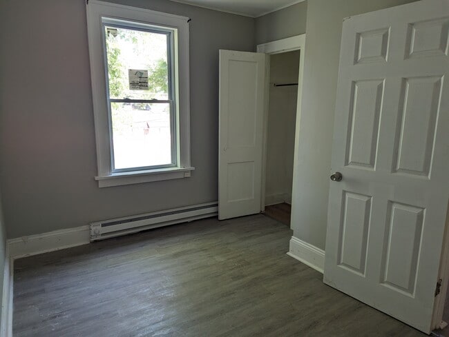 Photo - 66 Broad St Unit 3