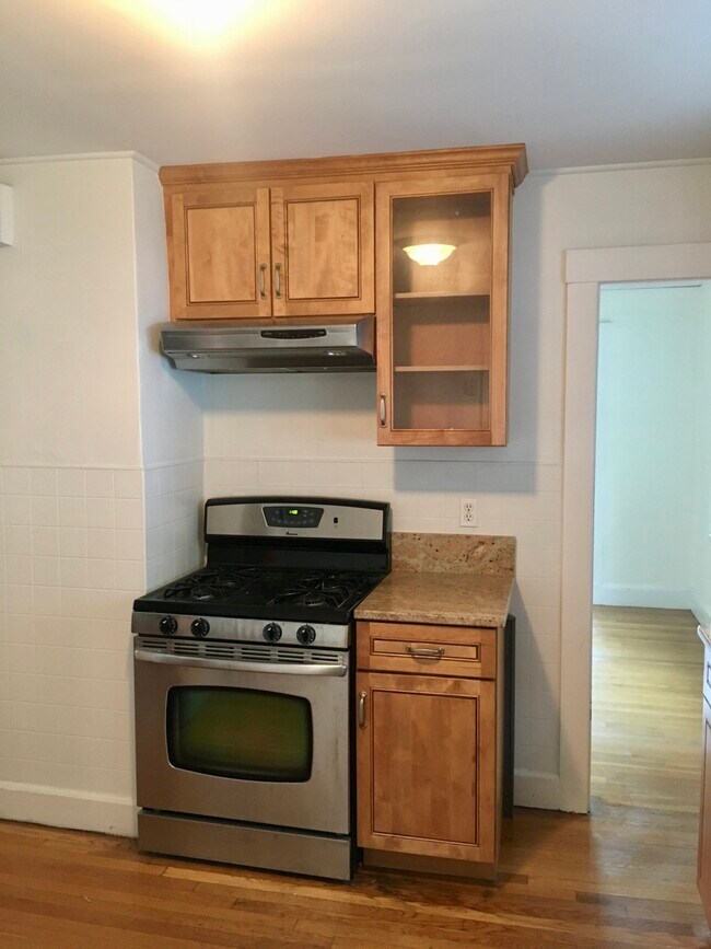 209-211 Langley Rd Unit 209