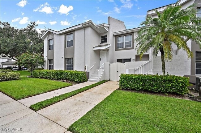 Building Photo - 3740 Fieldstone Blvd Unit 104 Rental