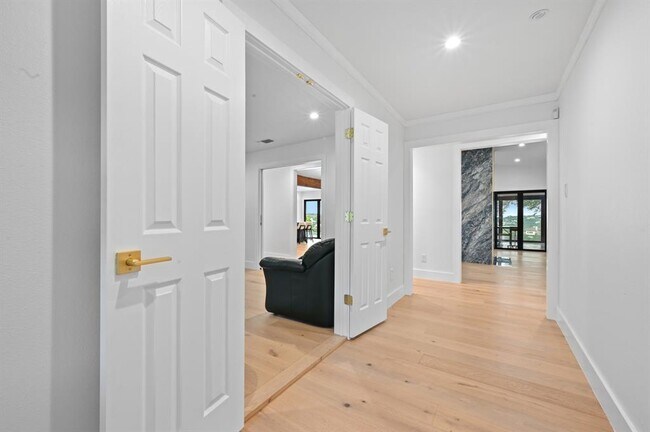 Photo - 4805 Greystone Dr