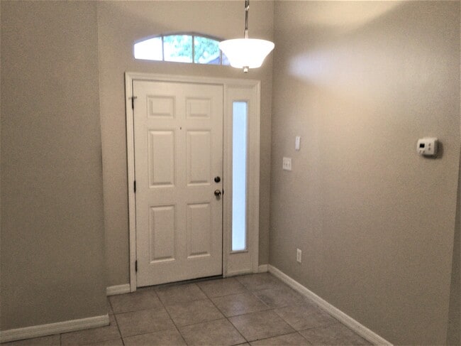 Photo - 821 Park Trail Dr