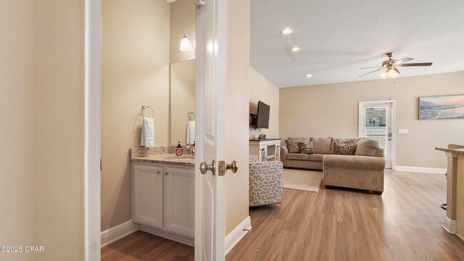 Photo - 7467 Shadow Lake Dr Apartment