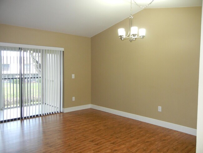 Photo - 23398 Lyons Rd Unit 308