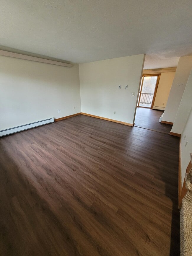 Photo - 95 Tiffany St