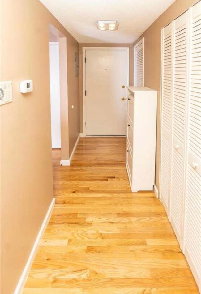 Photo - 4355 Maryland Ave Unit 330