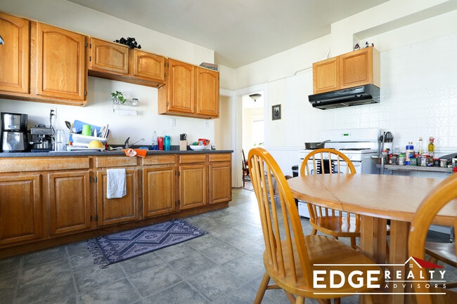 Photo - 41 Easton St