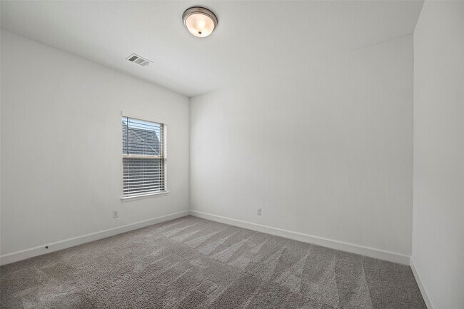 Photo - 28946 Parker Ridge Dr