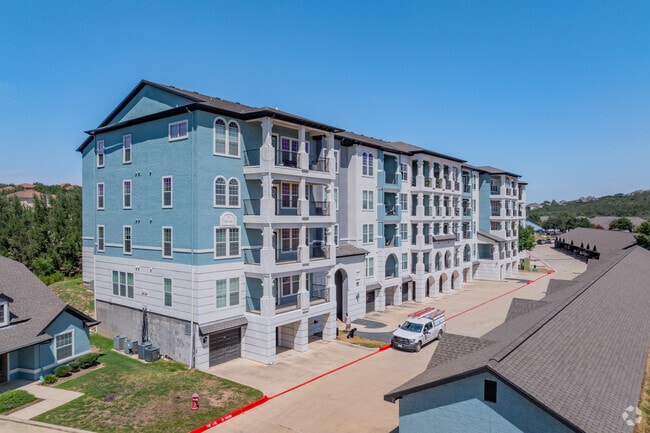 Building Photo - Cypress at Stone Oak