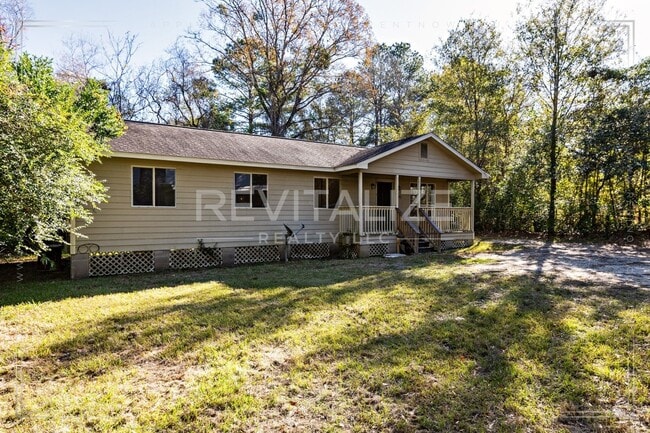 Photo - 3 Bedroom/2 Bathroom House in Mobile!!