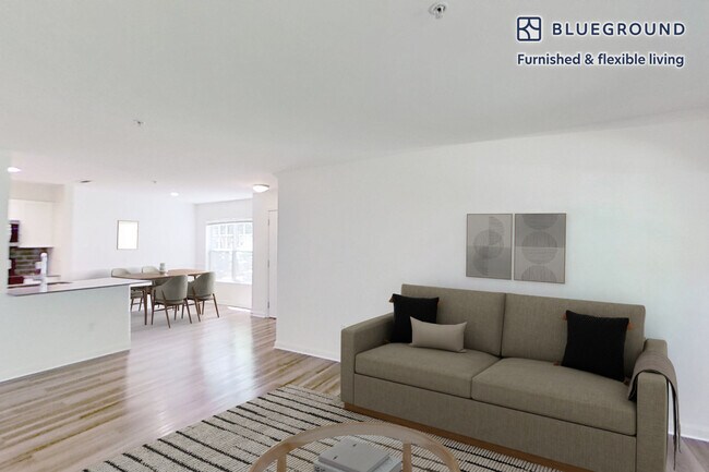 Photo - 200 Avalon Dr Unidad FL2-ID5502A