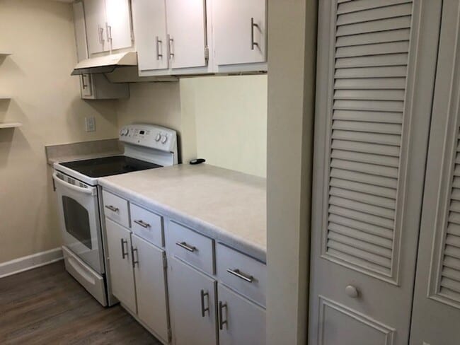 Photo - 2 bedroom 2 bath Direct river front.