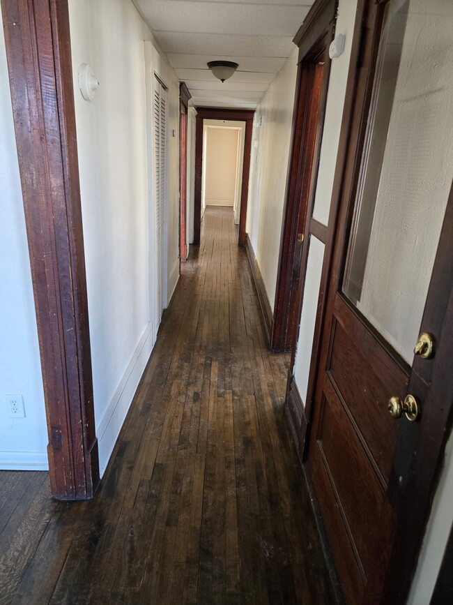 Hallway - 96 W 15th St Apartments Unit 2