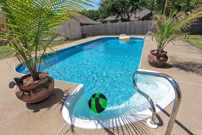 Photo - Home for rent in Prattville