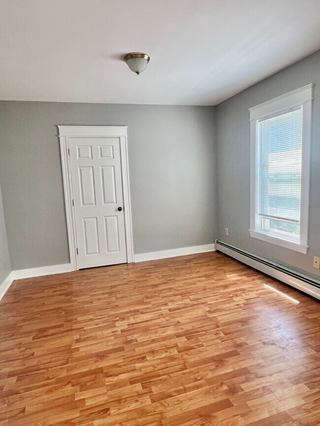 Photo - 273 Belmont St Unit 2