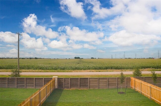 Photo - 136 Canley Lp