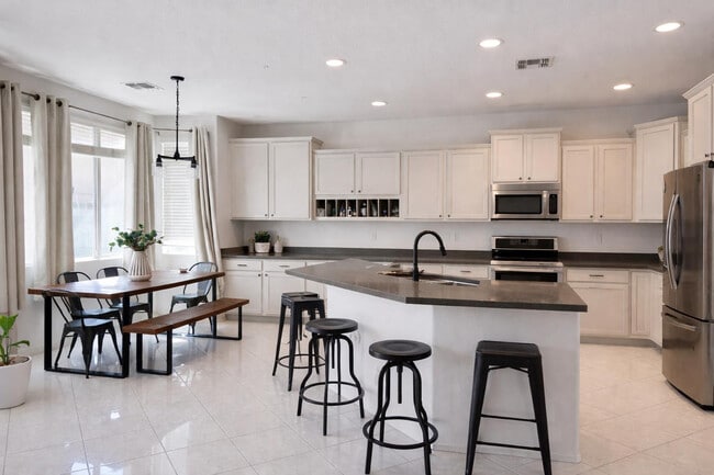 Photo - 14515 W Lisbon Ln