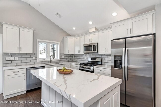 Photo - 453 Atlantic Ave