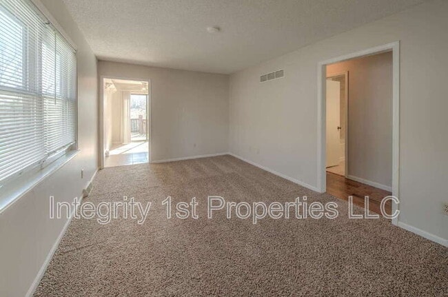 Photo - 8635 N Hull Ave