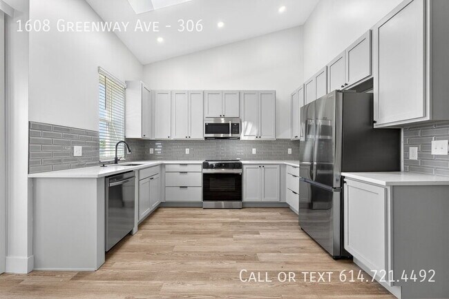 Photo - 1608 Greenway Ave Unit 306