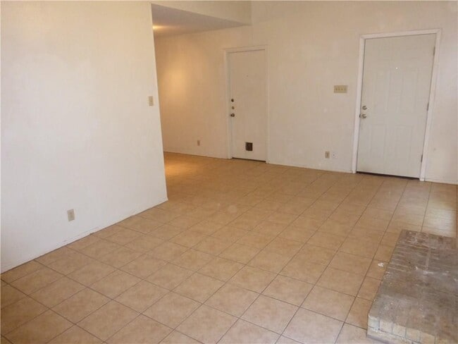 Photo - 7208 Lilac Ln