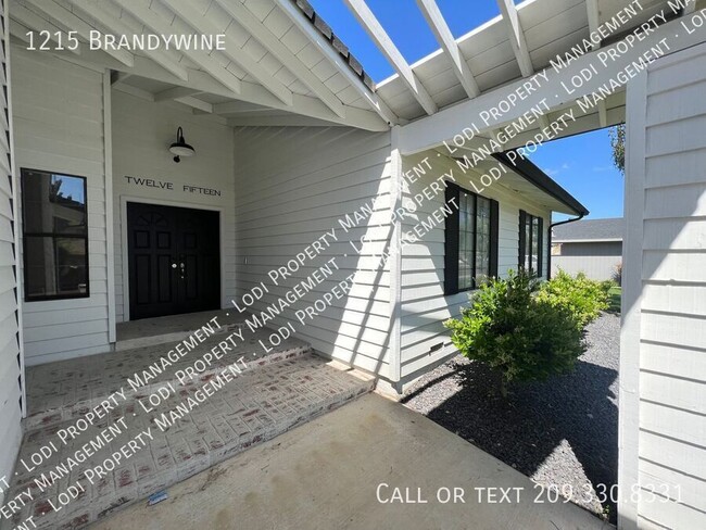 Building Photo - 1215 Brandywine- Rental