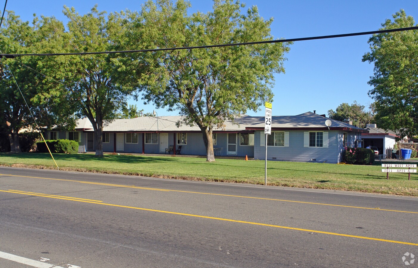 Bell East & Bell West Apartments - Bell East & Bell West Apartments