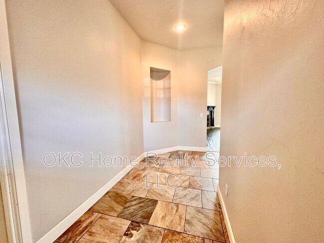 Photo - 2412 SE 92nd Terrace