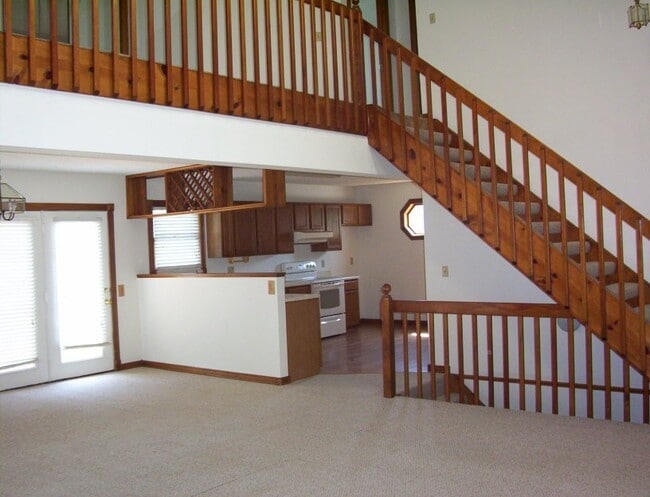 Photo - 4 bedroom house in northeast Springfield w...