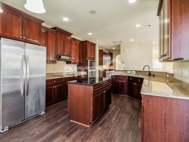 Photo - 205 Argo Cir