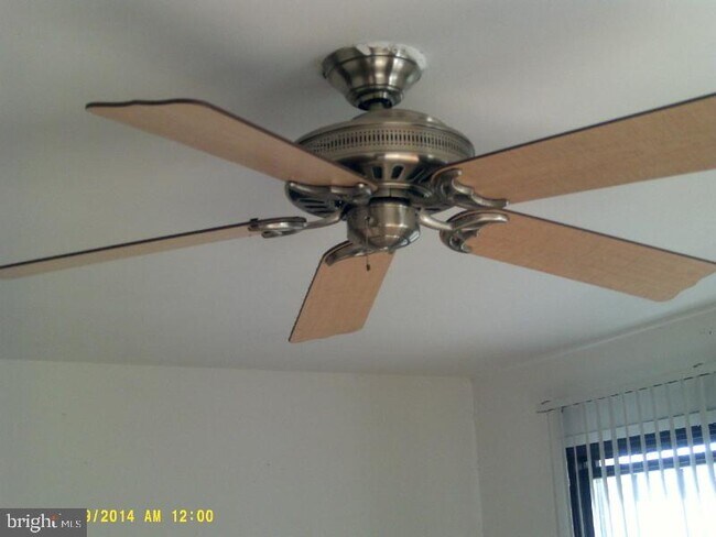 Photo - 1004 Victoria Ct