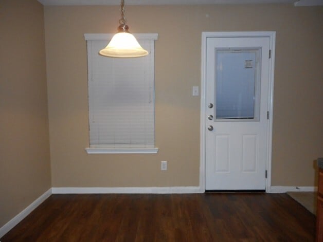 Photo - 8302 Hardy Elm St