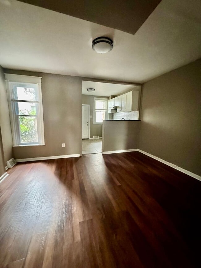 Building Photo - 3117 Tasker St Rental