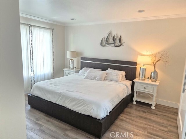 Photo - 14201 Wiltshire St