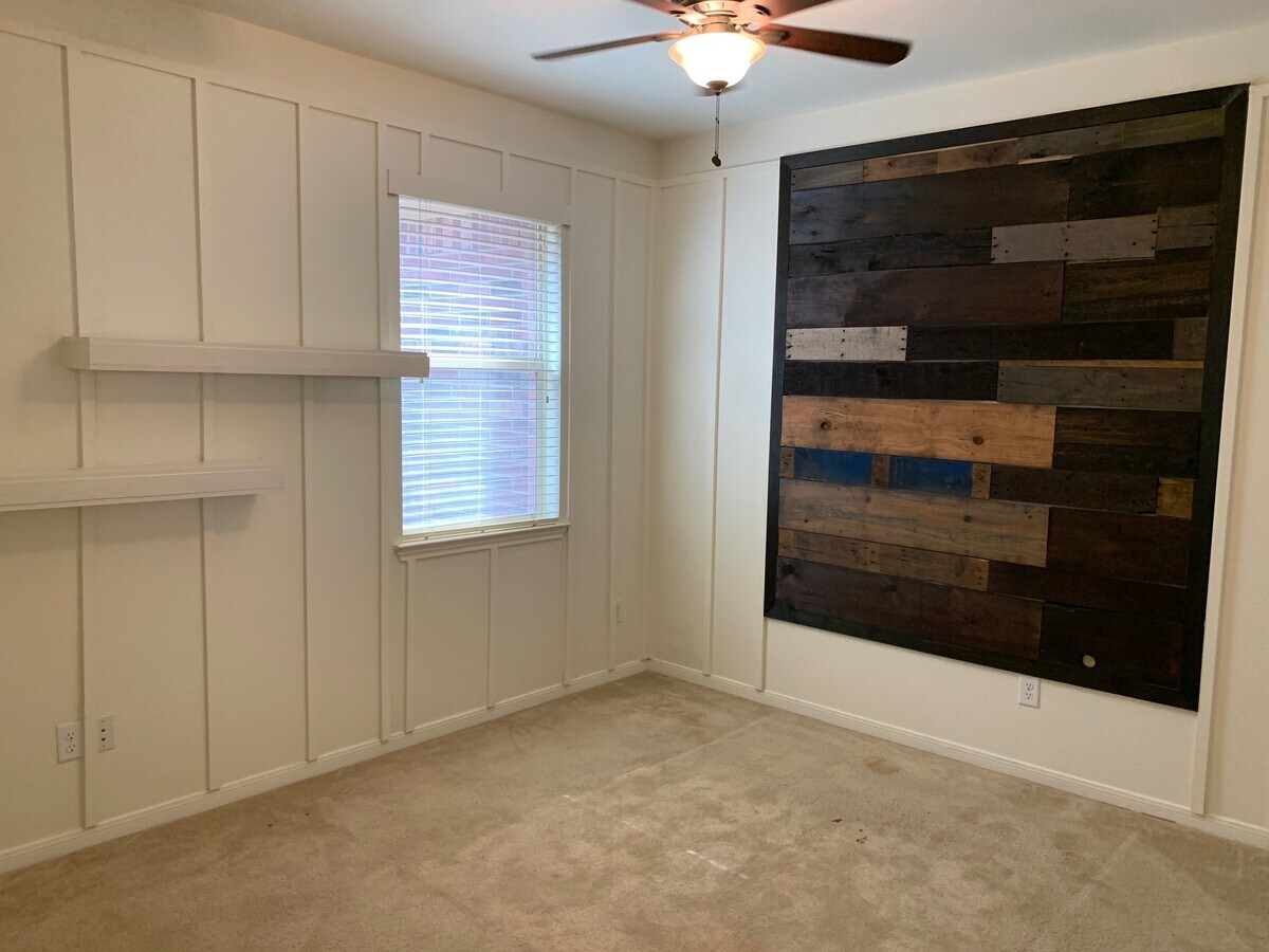 Photo - 18827 Cove Pointe Dr