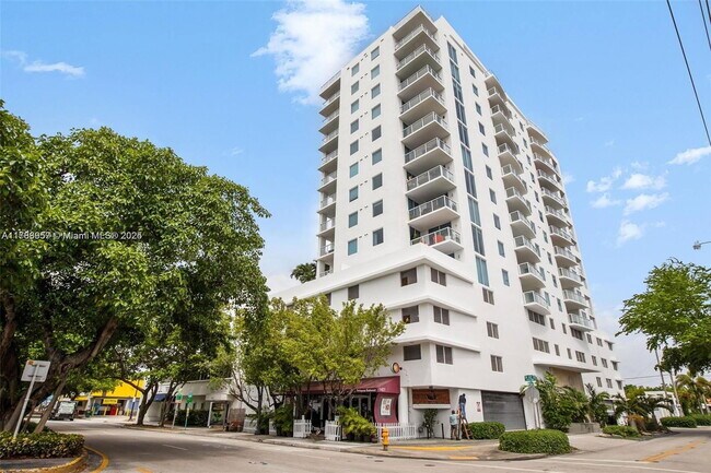 Building Photo - 1401 SW 22nd St Unit 1406 Rental