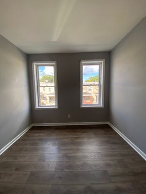 Photo - 4013 Belwood Ave