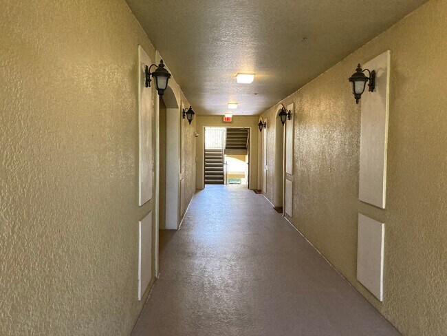 Photo - 3BD/2BA CONDO IN STONEBRIDGE RESERVES Unit 203-02